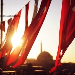 Istanbul-mosque-at-sunset-with-flags-01